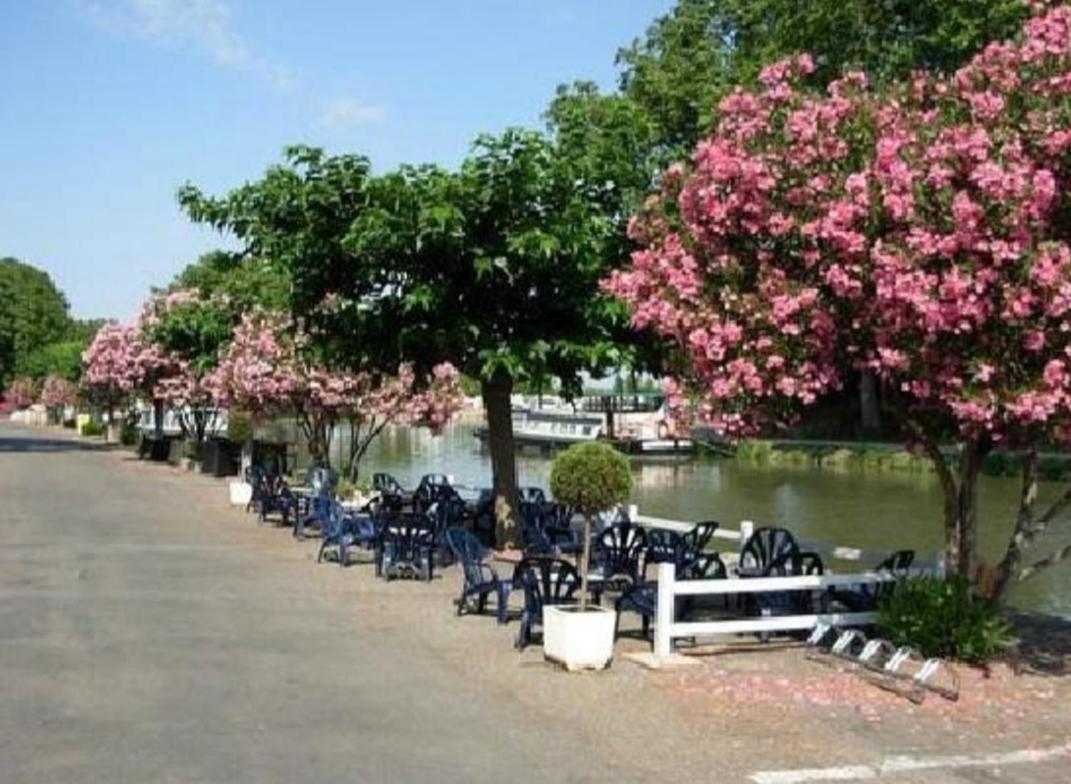 La Maison Du Canal - Homps - Le Sweet ภายนอก รูปภาพ